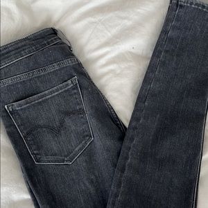 Levi’s 721 skinny jeans size 25